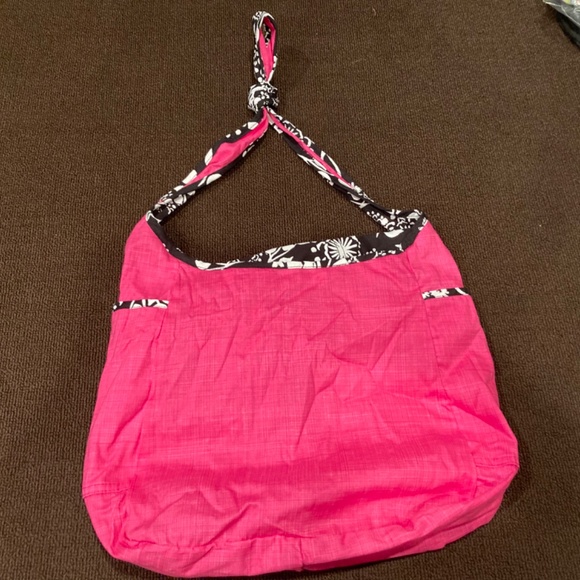 Thirty-One Inside Out Bag-Black Floral Brushstroke - Picture 3 of 6